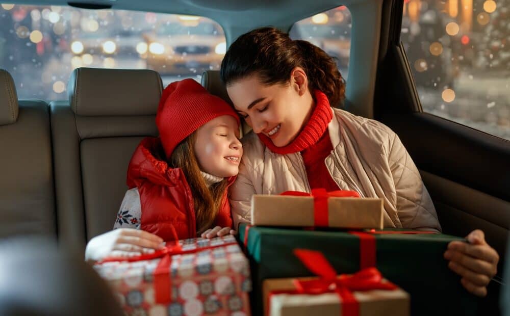 Top 5 Reasons to Hire a Chauffeur Service for Christmas Shopping in 2025