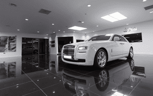 Rolls Royce Ghost – White